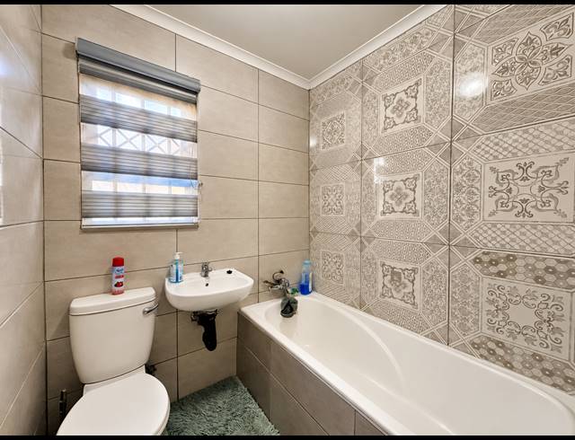3 BEDROOM HOUSE FOR SALE IN WINDMILL PARK